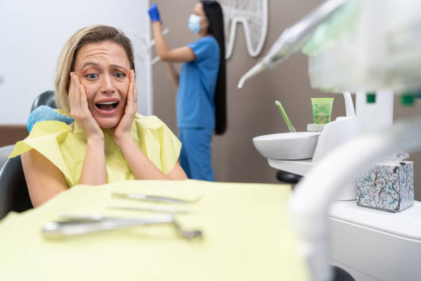 Best Emergency Dentist for Knocked-Out Tooth in Clinton, MI