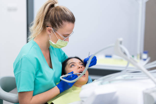 Best Orthodontic Emergency Dentist in Clinton, MI